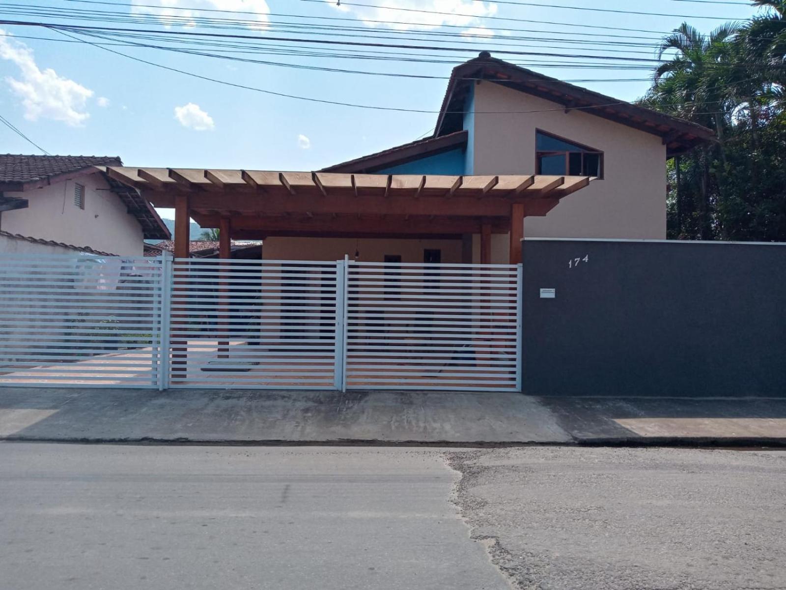 Casa Estilo Minimalista Em Ubatuba Villa Exterior foto